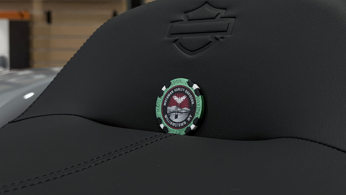 MOTHMAN HARLEY-DAVIDSON POKER CHIP - METALLIC GREEN